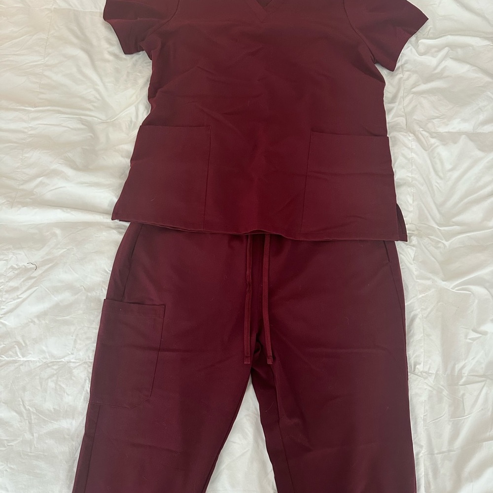 Mandala Women's Burgundy Scrub Set